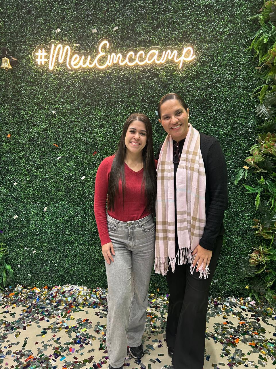 Cristiane com cliente